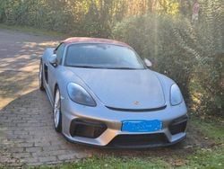Silber Gebraucht 2022 Porsche 718 Spyder Cabrio | 86.500 €