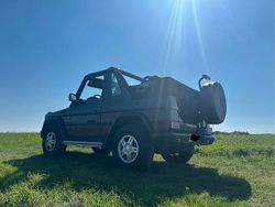 Schwarz Gebraucht 2004 Mercedes G320 SUV | 145.000 €