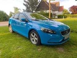 Blau Gebraucht 2014 Volvo V40 Kombi | 11.500 € (Fairer Preis)