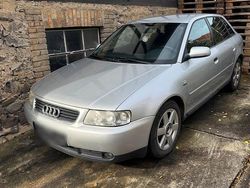 Silber Gebraucht 2003 Audi A3 Kleinwagen | 900 € (Superpreis)