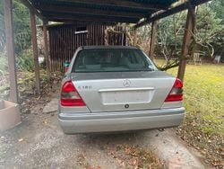 Grau Gebraucht 1997 Mercedes C180 Limousine | 2.000 € (Superpreis)