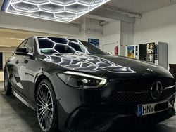 Grau Gebraucht 2025 Mercedes C220 AMG line Limousine | 48.900 €