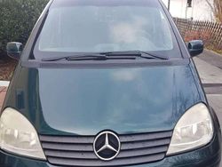Grün Gebraucht 2005 Mercedes Vaneo Van / Kleinbus | 2.500 € (Etwas zu teuer)
