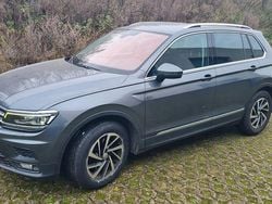 Grau Gebraucht 2019 VW Tiguan Join SUV | 14.990 € (Etwas zu teuer)