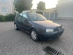 Blau Gebraucht 1999 VW Golf IV Limousine | 990 € (Etwas zu teuer)
