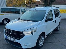 Weiß Gebraucht 2019 Dacia Dokker Comfort Van / Kleinbus | 11.950 € (Teuer)