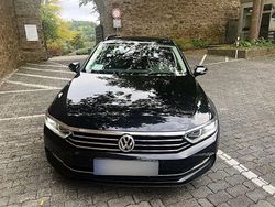 Schwarz Gebraucht 2019 VW Passat Business Kombi | 14.890 € (Fairer Preis)
