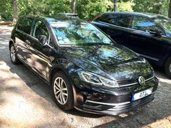 Schwarz Gebraucht 2017 VW Golf VII Comfortline Limousine | 15.900 € (Fairer Preis)