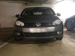 Grau Gebraucht 2009 VW Golf VI Kleinwagen | 4.000 € (Guter Preis)