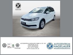 Weiß Gebraucht 2024 VW Touran Comfortline Van / Kleinbus | 32.944 € (Fairer Preis)