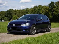 Blau Gebraucht 2017 VW Golf VII Sound Kombi | 12.900 € (Guter Preis)
