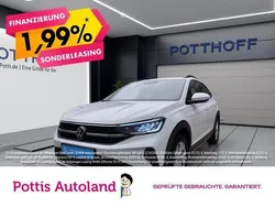 Weiss Gebraucht 2024 VW Taigo Life SUV | 18.977 € (Fairer Preis)