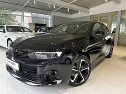 Lackierung schwarz perla nera/typ aussenverkleidung metallic perlmutt Gebraucht 2024 Opel Astra GS Line Limousine | 25.900 € (Fairer Preis)