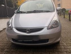 Silber Gebraucht 2005 Honda Jazz Kleinwagen | 4.900 € (Etwas zu teuer)