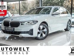 Weiß Gebraucht 2021 BMW 520 Sport Line Kombi | 26.980 € (Fairer Preis)