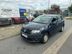 Blau Gebraucht 2014 Dacia Sandero Essentiel Kleinwagen | 2.799 € (Guter Preis)