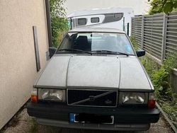 Grau Gebraucht 1989 Volvo 740 Limousine | 4.100 €