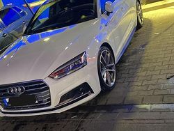 Weiß Gebraucht 2017 Audi A5 Ambiente Limousine | 32.000 € (Teuer)