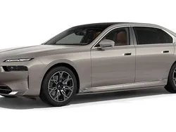 Grau Gebraucht 2024 BMW i7 Comfort Edition Limousine | 91.724 €