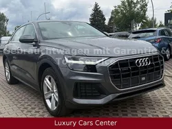 Grau Gebraucht 2022 Audi Q8 Sport SUV | 39.900 € (Guter Preis)