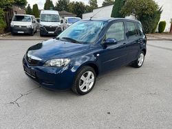 Blau Gebraucht 2005 Mazda 2 Limousine | 3.200 € (Etwas zu teuer)