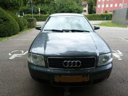 Grau Gebraucht 2001 Audi A6 Limousine | 2.999 € (Fairer Preis)