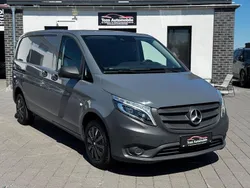Grau Gebraucht 2018 Mercedes Vito Van / Kleinbus | 17.850 € (Guter Preis)
