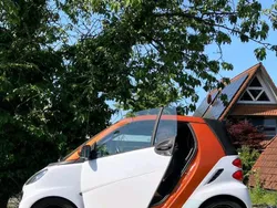 Weiß Gebraucht 2015 Smart ForTwo Cabrio Edition Flashlight Cabrio | 9.900 € (Fairer Preis)