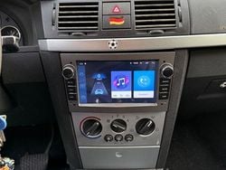 Schwarz Gebraucht 2006 Opel Meriva Selection Van / Kleinbus | 2.000 € (Guter Preis)