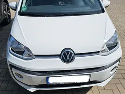 Weiß Gebraucht 2022 VW up! Kleinwagen | 12.999 € (Fairer Preis)