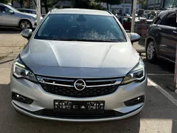 Silber Gebraucht 2019 Opel Astra Kombi | 9.999 € (Guter Preis)