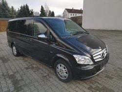 Schwarz Gebraucht 2010 Mercedes Viano Edition Van / Kleinbus | 14.600 € (Guter Preis)