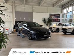 Blau Neu 2025 Mazda 3 Exclusive-Line Limousine | 34.640 €