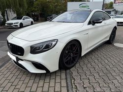 Weiß Gebraucht 2018 Mercedes S63 AMG AMG Coupé | 105.950 € (Teuer)
