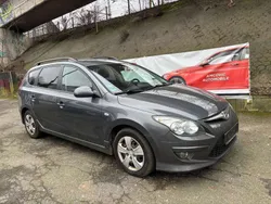 Steel gray Gebraucht 2010 Hyundai i30 Classic Kombi | 1.500 € (Superpreis)