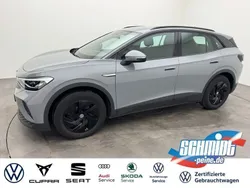 Grau Gebraucht 2021 VW ID.4 Pure SUV | 21.600 € (Guter Preis)