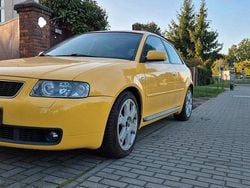 Gelb Gebraucht 2001 Audi S3 Kleinwagen | 9.900 € (Fairer Preis)