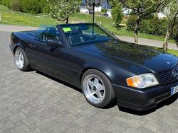 Schwarz Gebraucht 1993 Mercedes SL280 Cabrio | 14.900 €