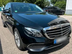 Schwarz Gebraucht 2017 Mercedes E200 Exclusive Limousine | 24.450 € (Fairer Preis)