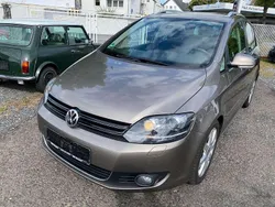 Grau braun (metallic) Gebraucht 2011 VW Golf Plus Cross Highline Van / Kleinbus | 6.750 € (Fairer Preis)