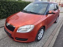 Orange Gebraucht 2009 Skoda Fabia Kleinwagen | 1.950 € (Guter Preis)