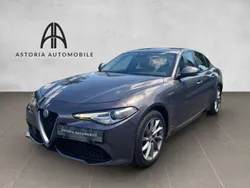 Grau Gebraucht 2019 Alfa Romeo Giulia Veloce Limousine | 19.990 €