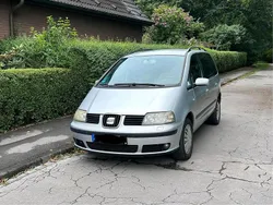 Gebraucht 2004 Seat Alhambra Van / Kleinbus | 2.450 € (Teuer)