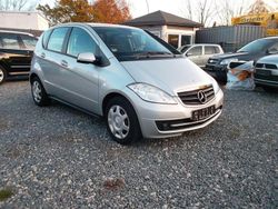 Silber Gebraucht 2010 Mercedes A180 Classic Limousine | 6.990 € (Fairer Preis)