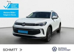 Pure white Gebraucht 2024 VW Tiguan Life SUV | 36.449 € (Guter Preis)