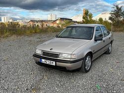 Andere farben Gebraucht 1992 Opel Vectra Limousine | 3.322 €