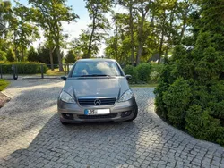 Grau Gebraucht 2004 Mercedes A170 Classic Limousine | 2.950 €