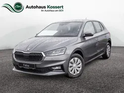 Grau Neu 2025 Skoda Fabia Essence Kleinwagen | 18.760 € (Fairer Preis)