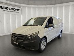 Weiss Gebraucht 2022 Mercedes Vito Van / Kleinbus | 28.850 € (Guter Preis)