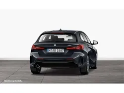 Grau Gebraucht 2020 BMW 118 M Sport Kleinwagen | 27.430 €